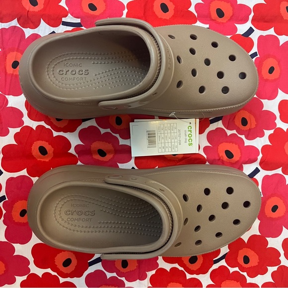 Crocs Crush Clog - M7 / W9 - Latte - Picture 1 of 7